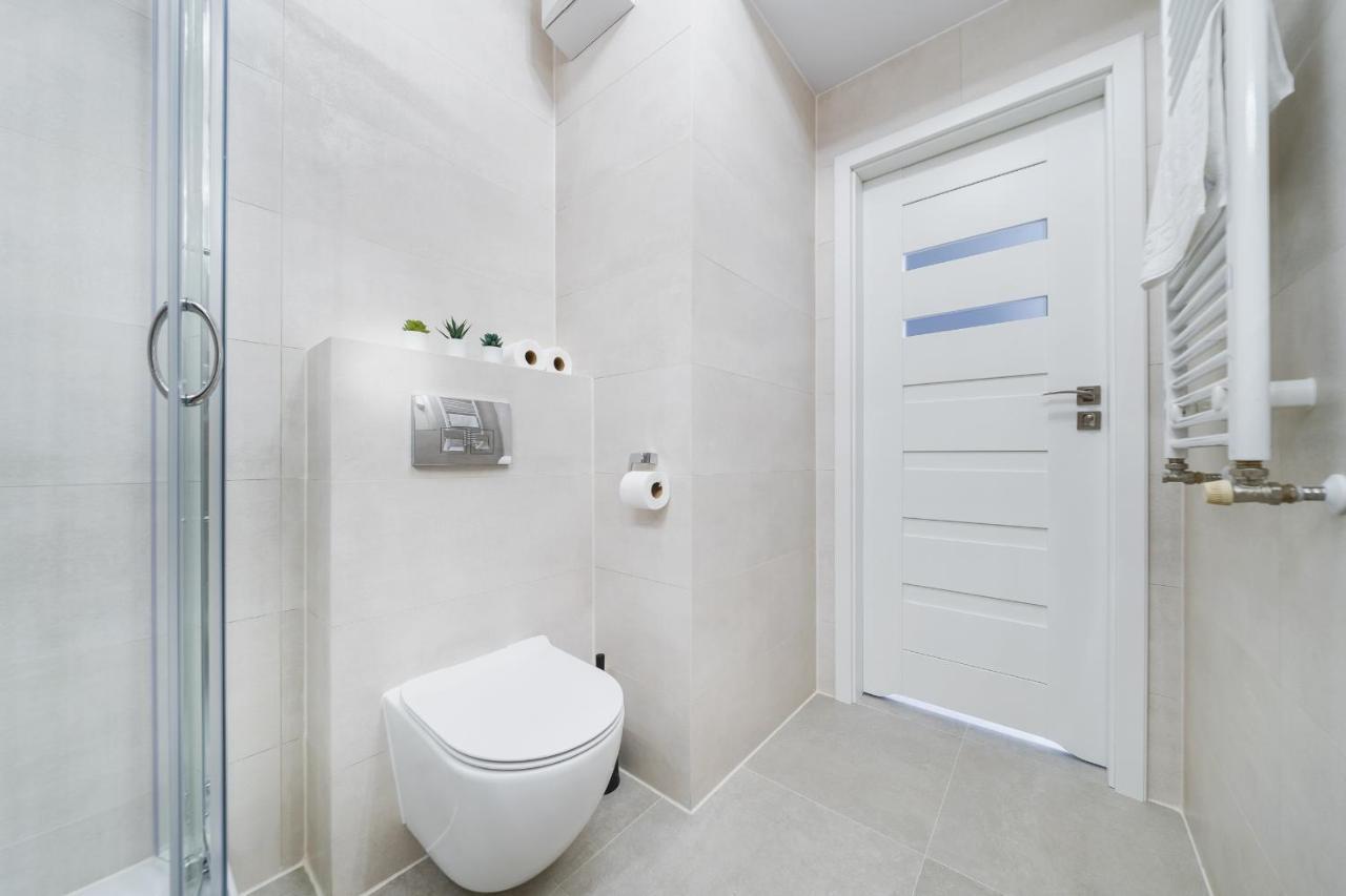 Sarah Apartments Old Town Krasków Εξωτερικό φωτογραφία