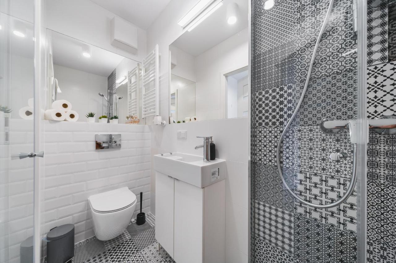 Sarah Apartments Old Town Krasków Εξωτερικό φωτογραφία